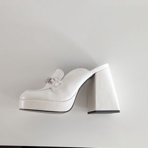 White Block Heel Mule with Silver Chain